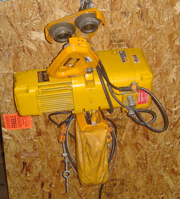 HARRINGTON 2 ton Hoist, Size D, 15 /5 fpm, with trolley.